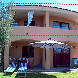 Casa vacanze Casadelfaro Primo Piano 600mt Dalla, Olbia